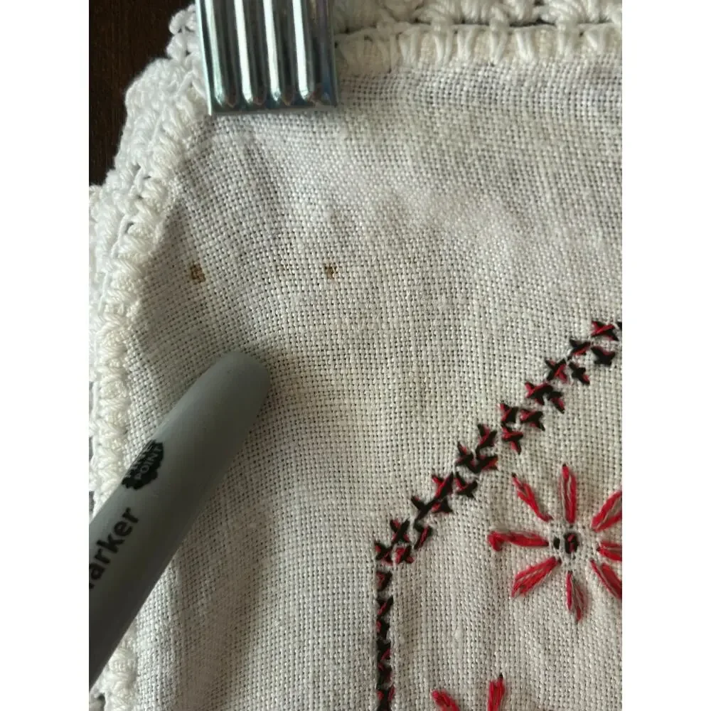 Vintage floral embroidered table runner MCM